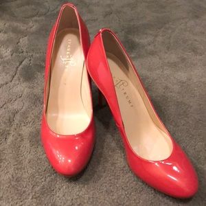 Ivanka Trump bright coral pumps